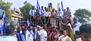 Read more about the article మల్కాజ్గిరి నియోజకవర్గంలోని మల్కాజిగిరి ఎమ్మెల్యే మర్రి రాజశేఖర్ రెడ్డి గారు మరియు ఎంబిసి మాజీ చైర్మన్ నందికంటి  శ్రీధర్ గారు అన్ని డివిజన్లో డాక్టర్ బి.ఆర్ అంబేద్కర్ గారి జయంతి ఉత్సవాలలో పాల్గొన్నారు.